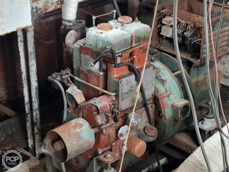 Kapal pasokan keur dijual
