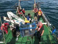 Kapal kerja keur dijual