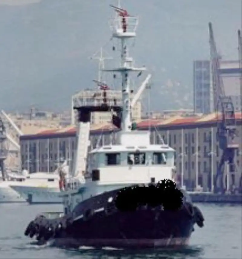 Kapal penarik keur dijual