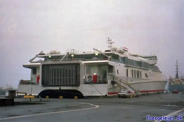 Kapal RoPax keur dijual