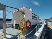 Kapal kru keur dijual