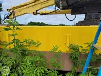 Tongkang keur dijual