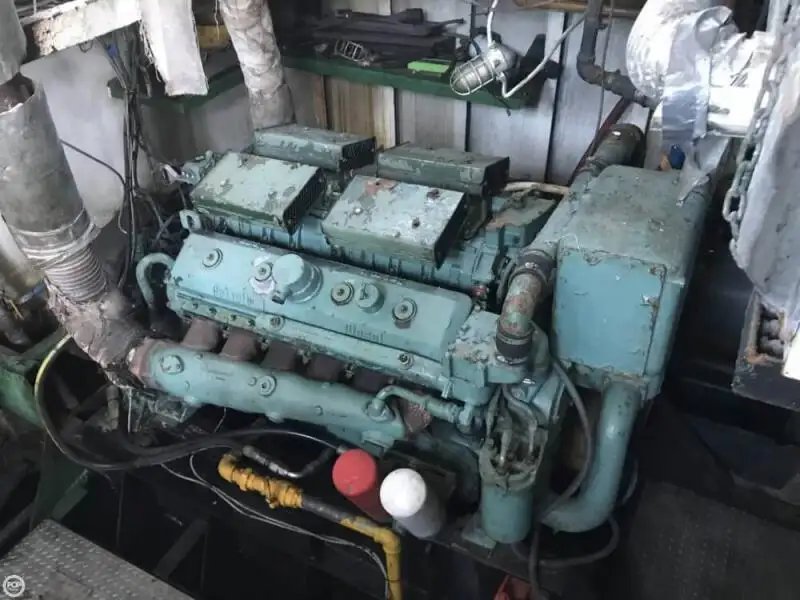 Kapal penarik keur dijual
