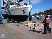 Kapal fery keur dijual