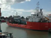 Kapal pendaratan, tangki keur dijual