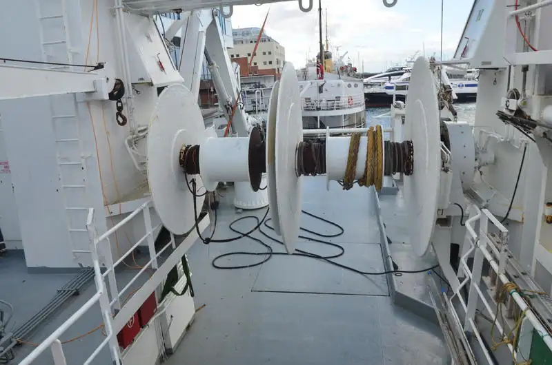 Kapal kontainer keur dijual