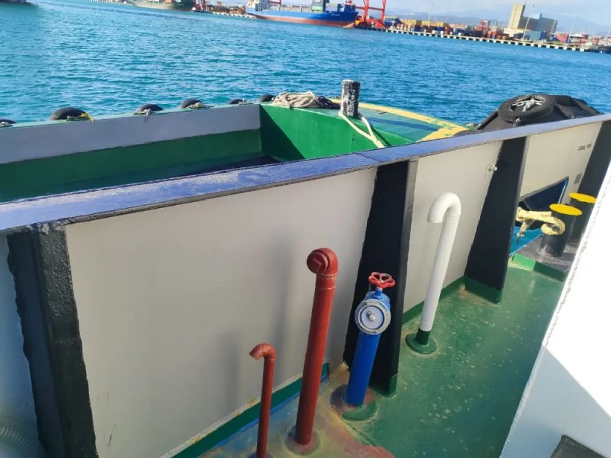 Kapal kontainer keur dijual