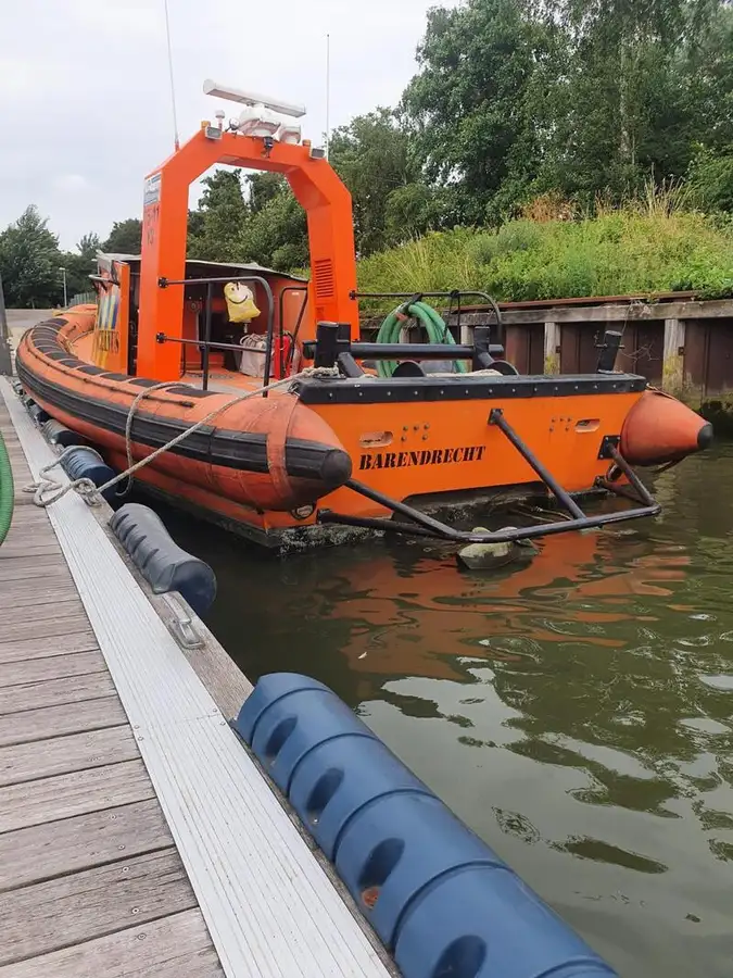 Kapal tiup keur dijual