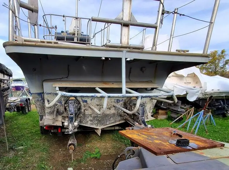Kapal kerja keur dijual