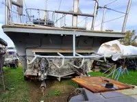 Kapal kerja keur dijual