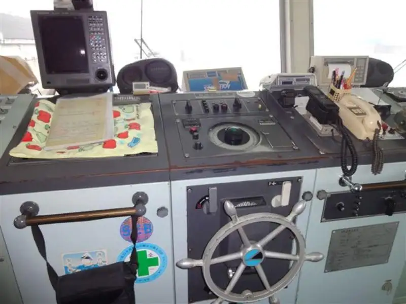 Kapal pangangkut barang curah keur dijual