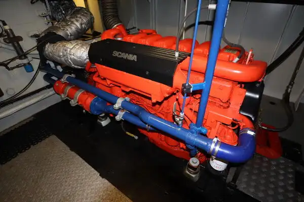 Kapal pesiar keur dijual