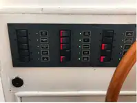 Kapal pesiar keur dijual