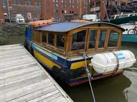 Kapal fery keur dijual