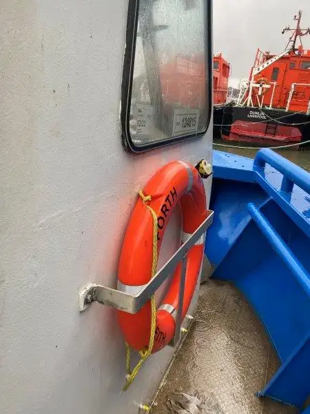 Kapal penarik keur dijual