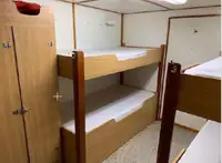 Kapal Pangiriman Cepat (FSV) keur dijual