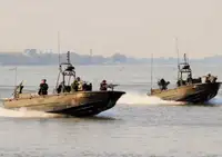 Parahu patroli pikeun dijual