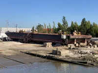 Tongkang keur dijual
