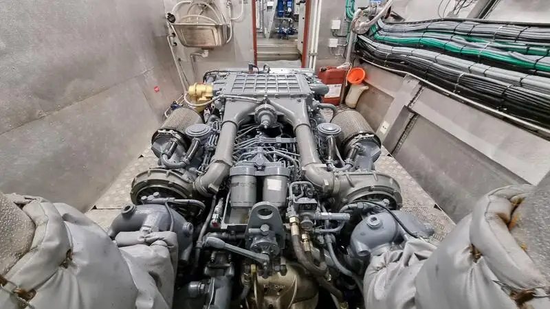 Kapal pesiar keur dijual