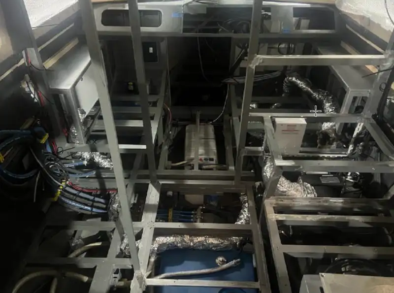 Kapal kerja keur dijual
