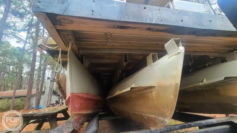 Kapal pesiar keur dijual