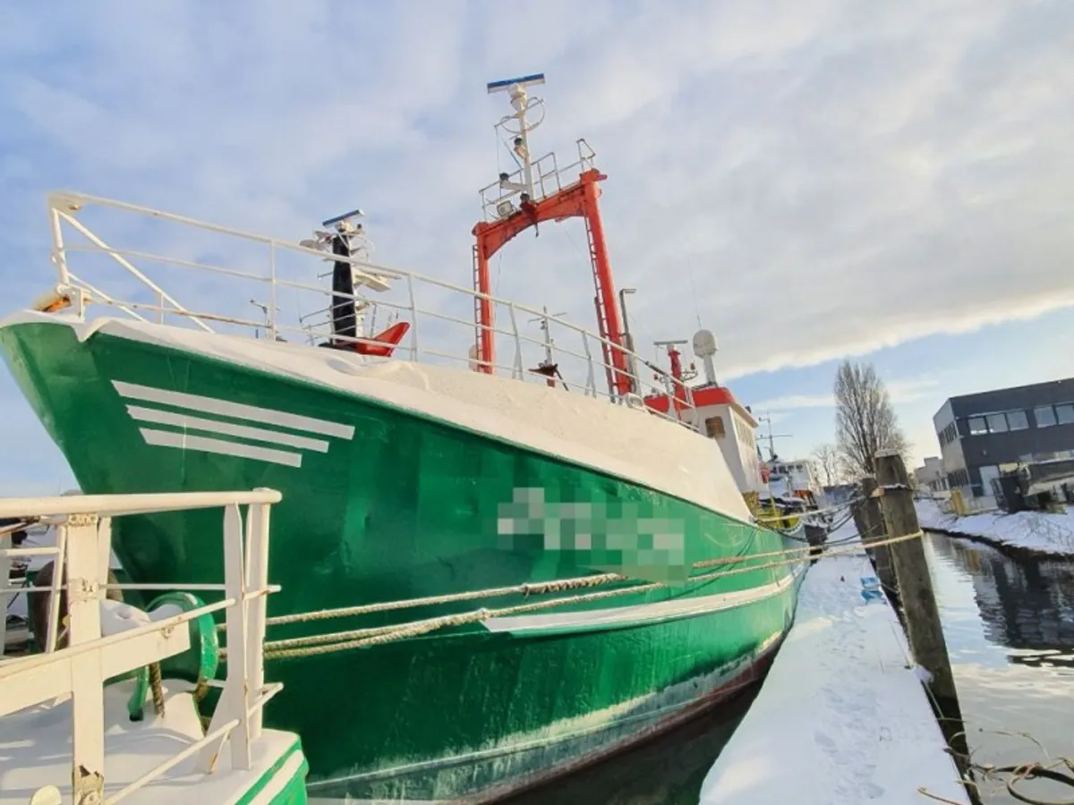 Kapal pasokan keur dijual