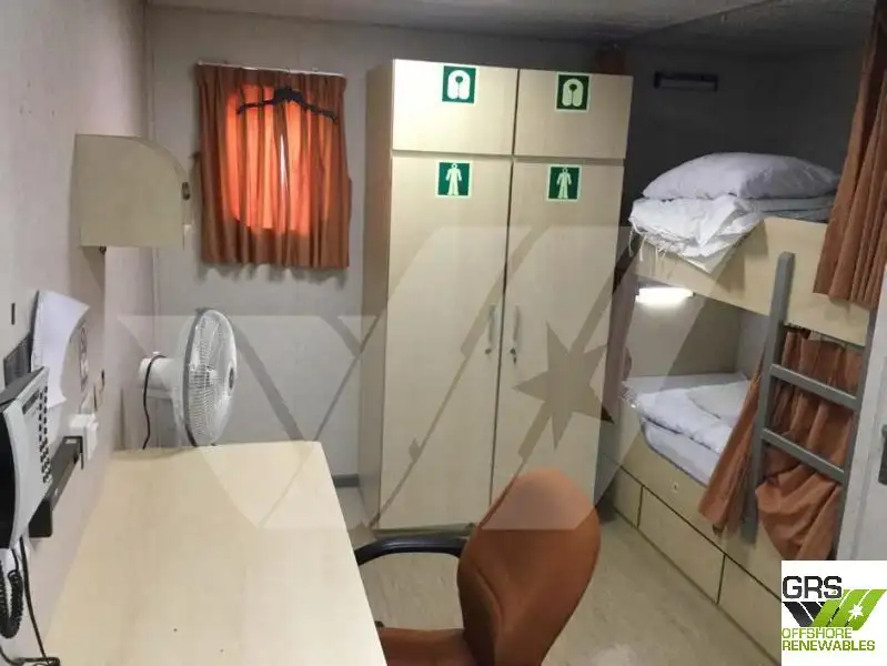 Kapal Pangiriman Cepat (FSV) keur dijual