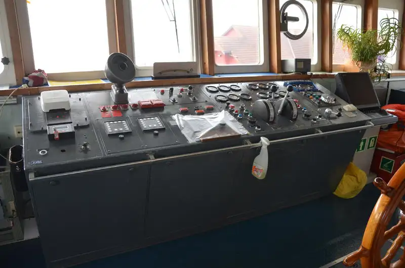 Kap pasokan platform (PSV) keur dijual