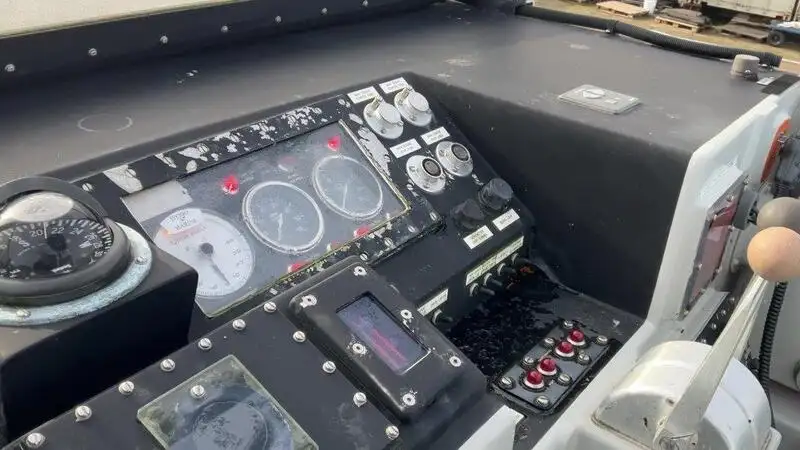Kapal penyelamat keur dijual