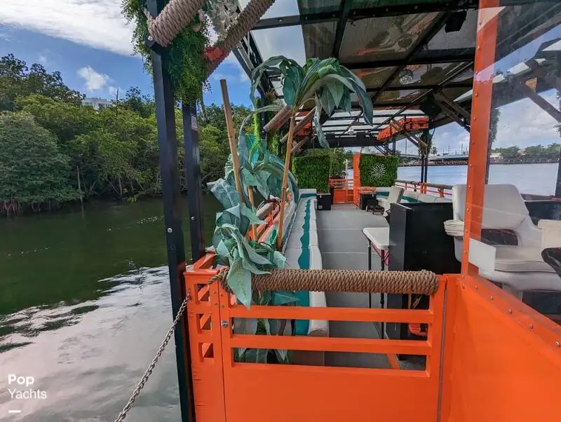 Kapal pesiar keur dijual