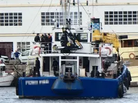Kapal kerja keur dijual