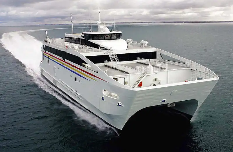 Kapal RoPax keur dijual