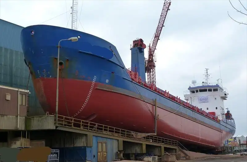 Kapal pangangkut barang curah keur dijual