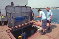 Kapal keruk keur dijual