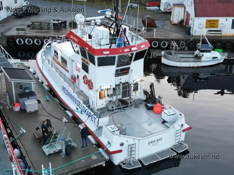 Kapal penarik keur dijual