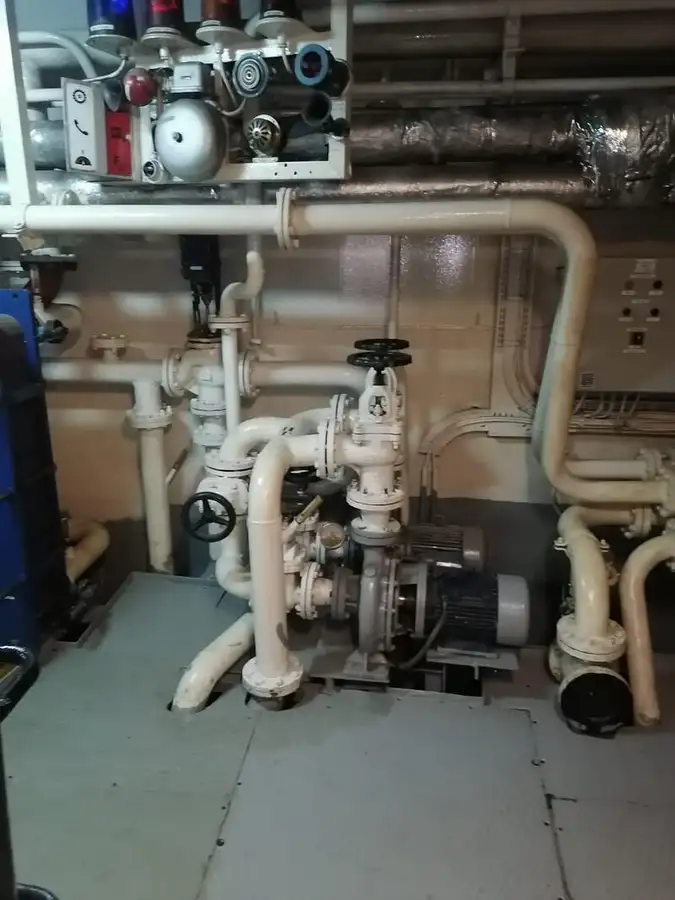 Kapal tangki minyak/bahan kimia keur dijual