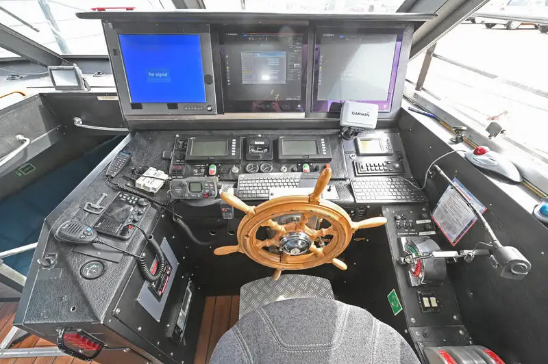 Kapal pesiar keur dijual