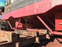 Kapal penarik keur dijual