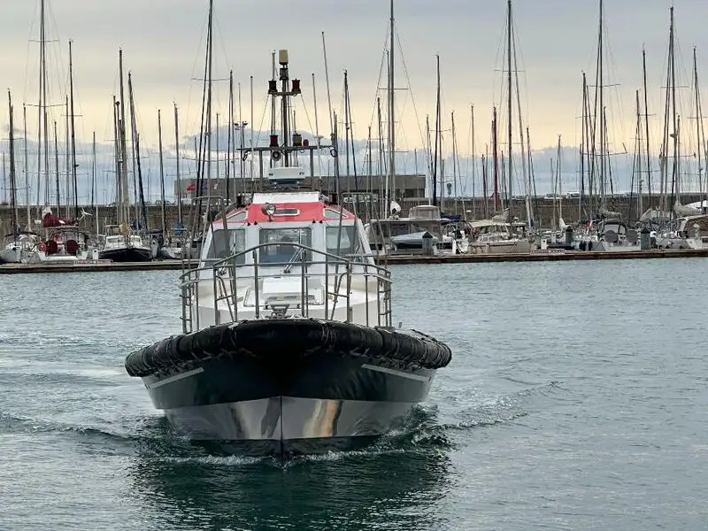 Kapal pilot keur dijual