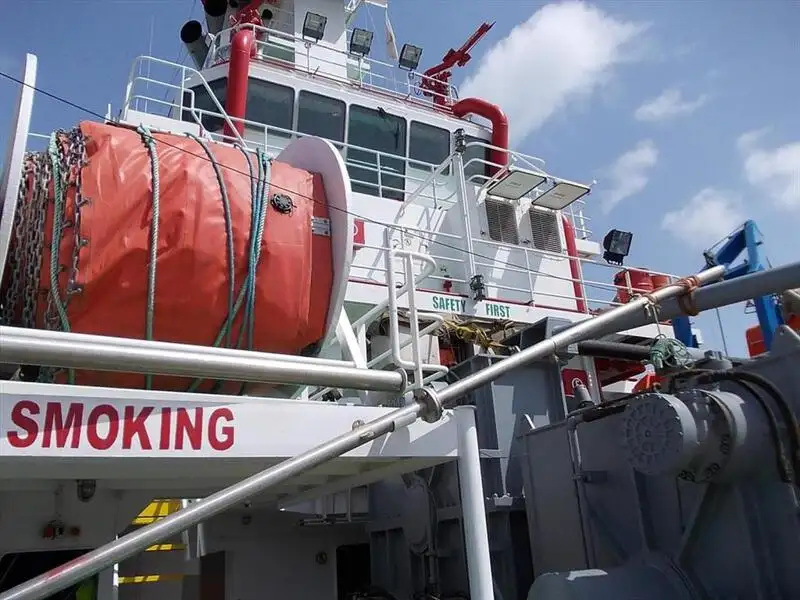 Kapal pangangkut barang curah keur dijual