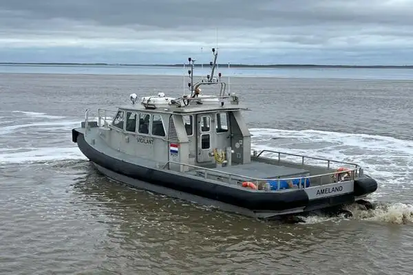 Kapal kru keur dijual