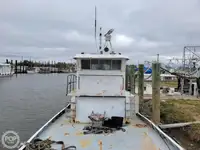 Kapal pasokan keur dijual