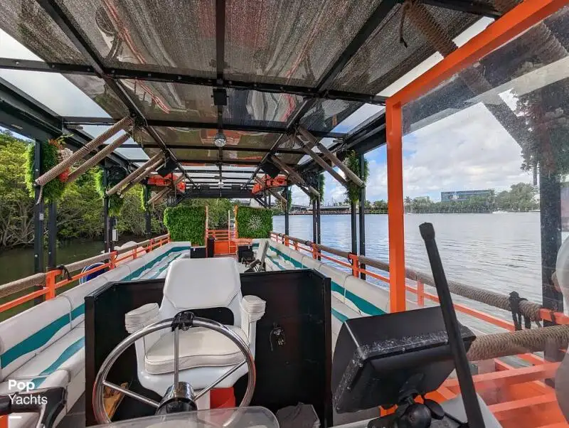 Kapal pesiar keur dijual