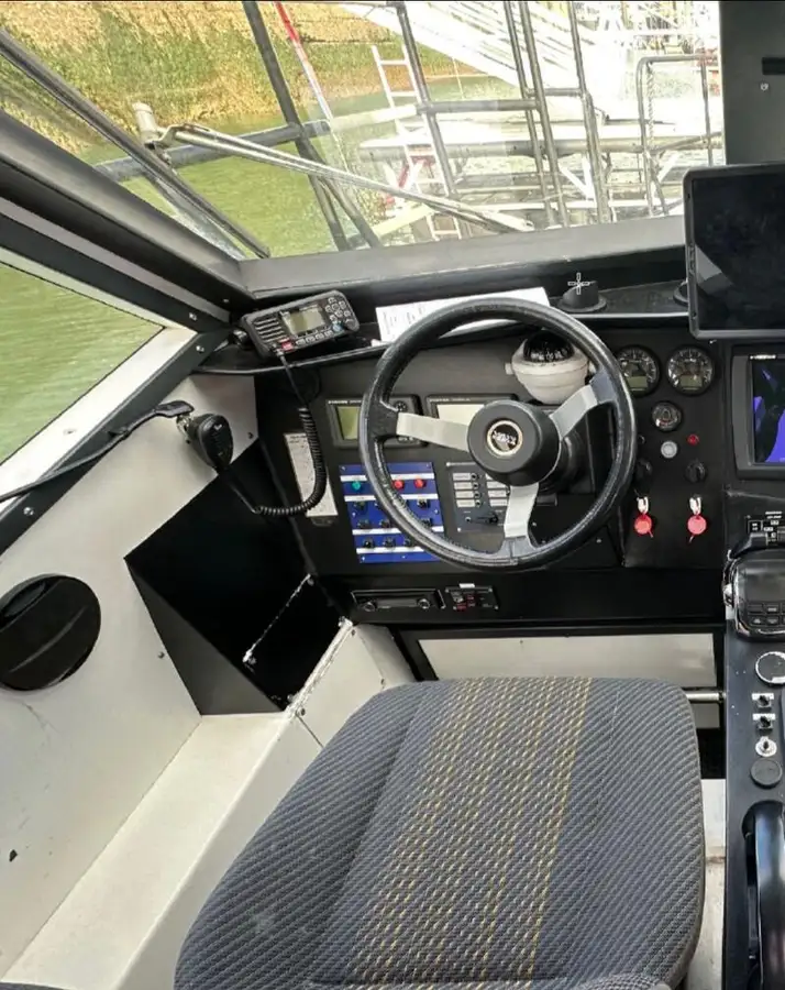 Kapal pilot keur dijual