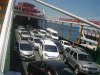 Kapal pesiar-feri keur dijual
