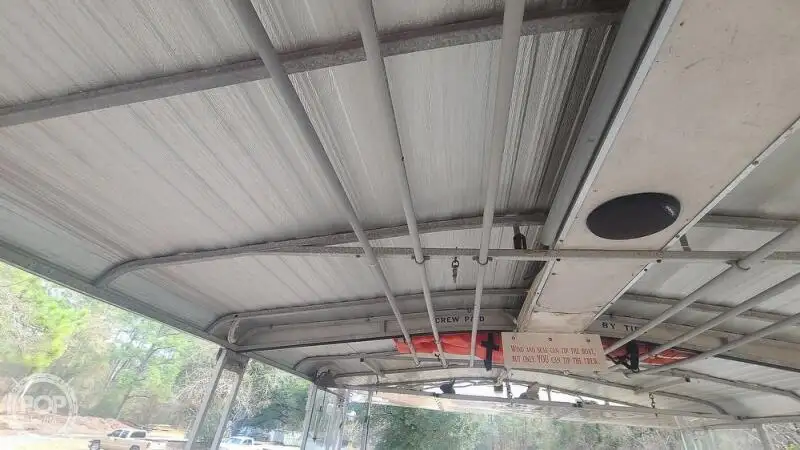 Kapal pesiar keur dijual