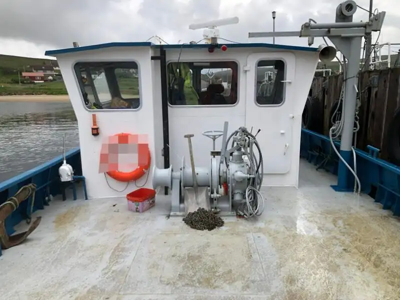 Kapal kerja keur dijual