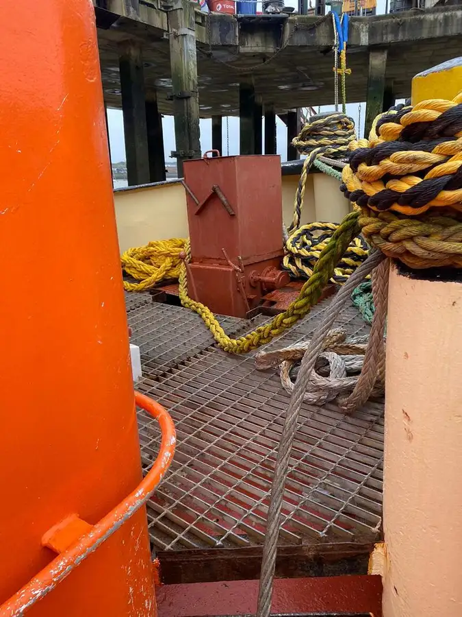 Kapal penarik keur dijual