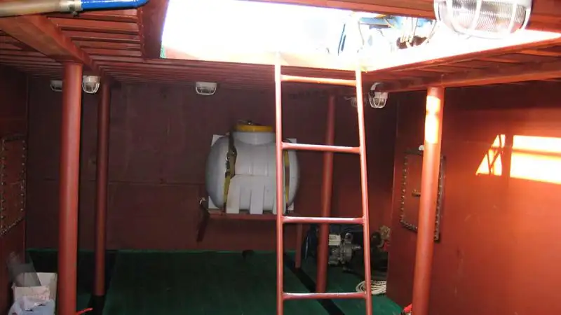 Kapal kerja keur dijual