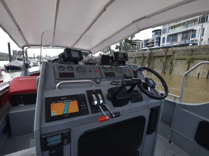 Kapal pesiar keur dijual